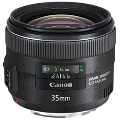 Canon EF 35mm f/2 IS USM...