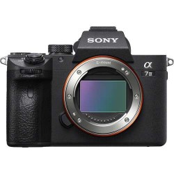 Sony Alpha a7 III...